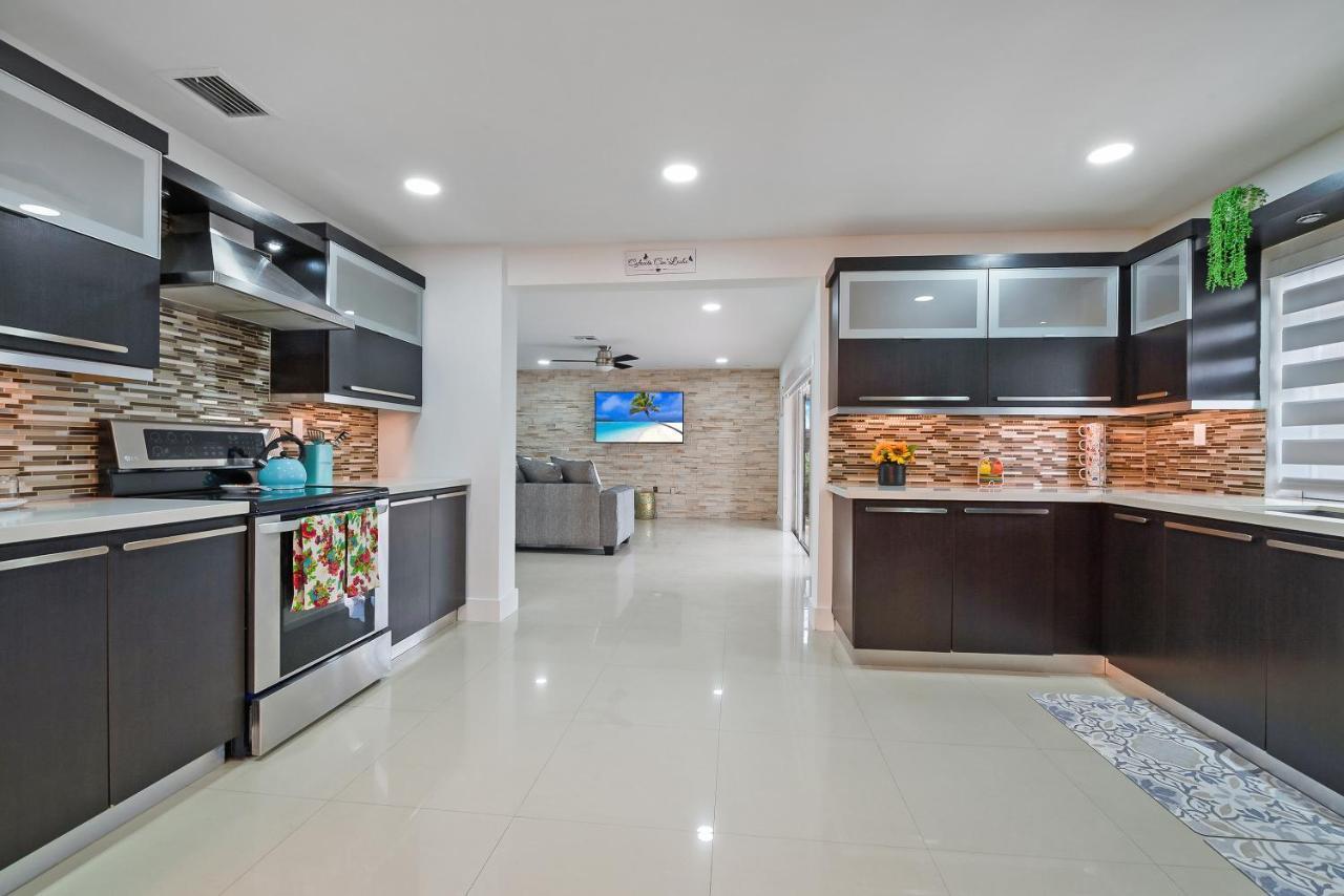 Experience Miami's Bongo's House Private Pool And Game Luxury L54